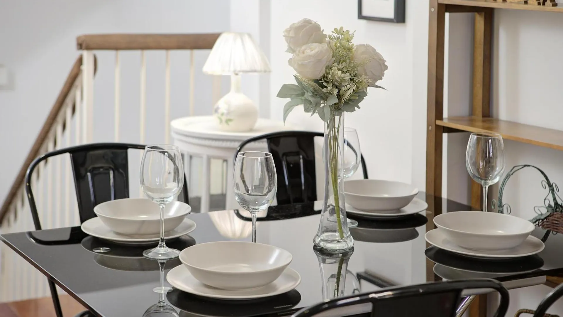Home4U Duplex By The Cathedral Granada